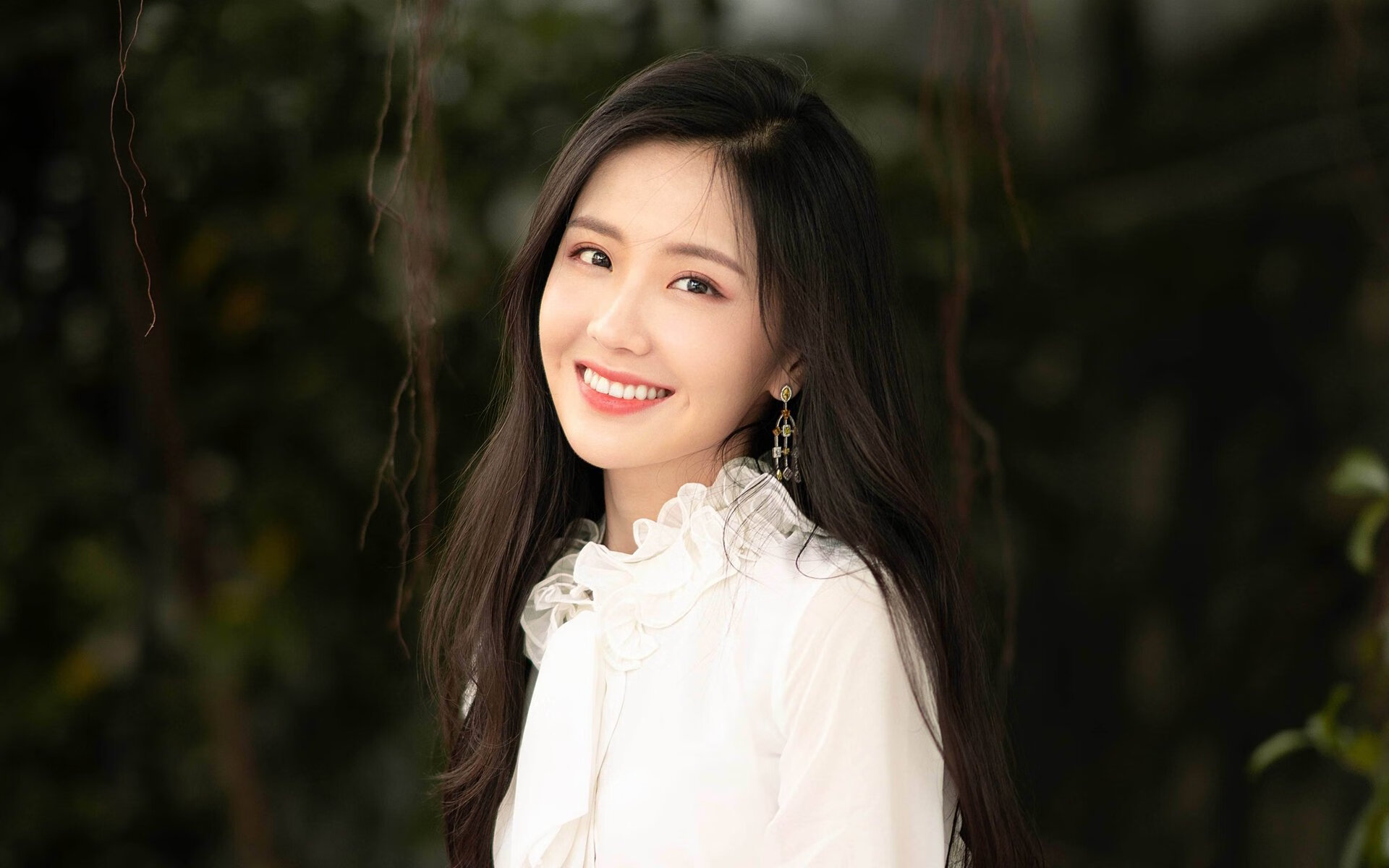 世界足协官员访华，推动国际合作，世界足协总部